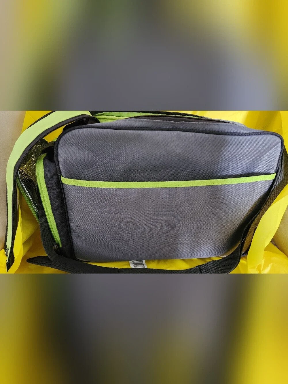 Eddie Bauer Duffle Bag Carrying Strap Insulated Bottle Holder Many Compartments.